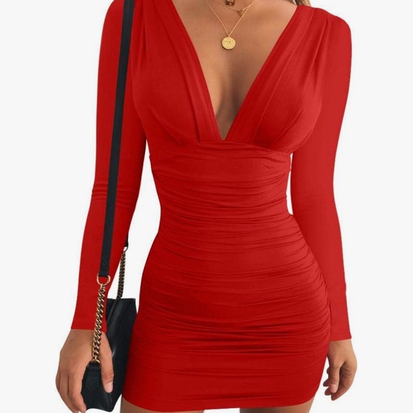 Green tight dressBRAND NEW NEVER WORN - Picture 4 of 4